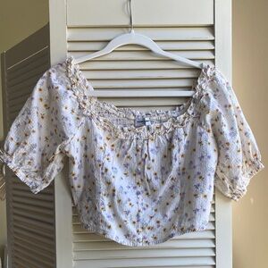 Hollister Social Tourist Floral crop top